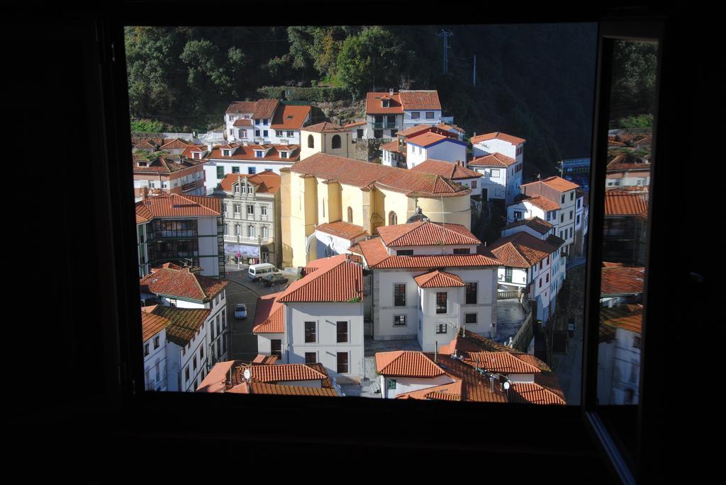 Apartamentos La Casa Del Pintor Cudillero Exterior photo